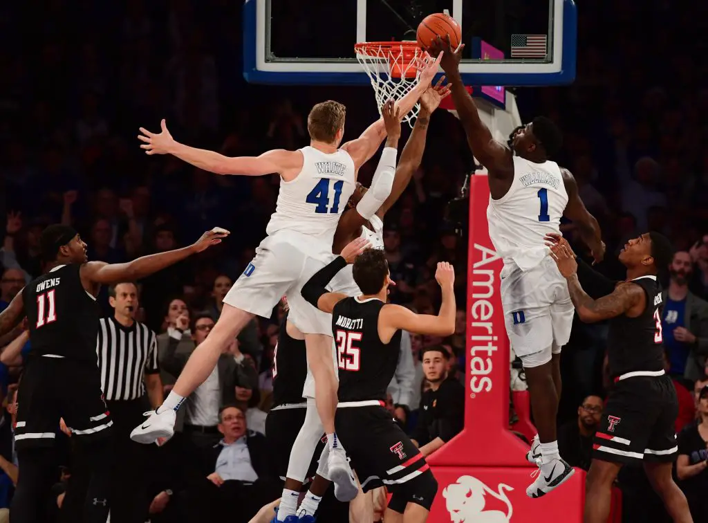 el rebote en baloncesto