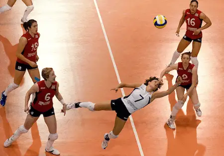 ▷ ¿Qué características buscar en una RED de Voleibol? 【2024】